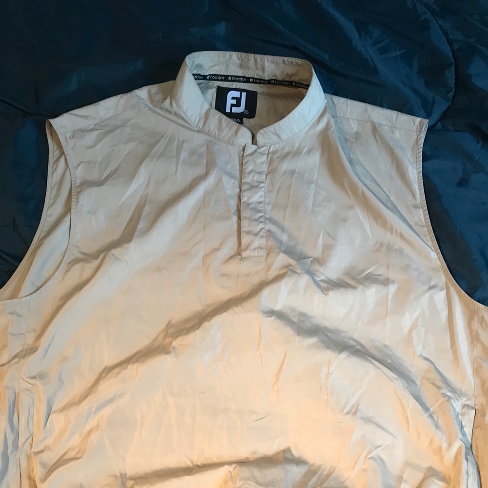 Footjoy vest